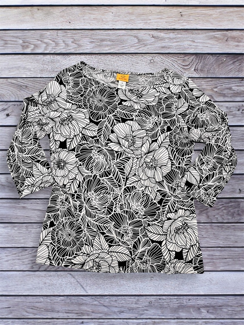 Ruby Rd. Black & White Floral Long Sleeve textured Scoop Neck Top